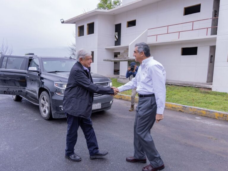 090-2023.-Supervisa-presidente-aduanas-en-Tamaulipas-2-1