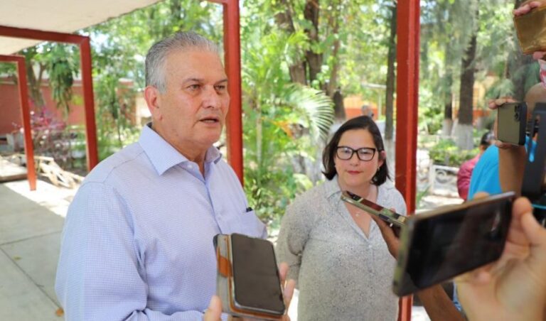 SST-047-2023.-Exhorta-Secretaria-de-Salud-a-extremar-medidas-de-prevencion-por-onda-de-calor-1-850x500