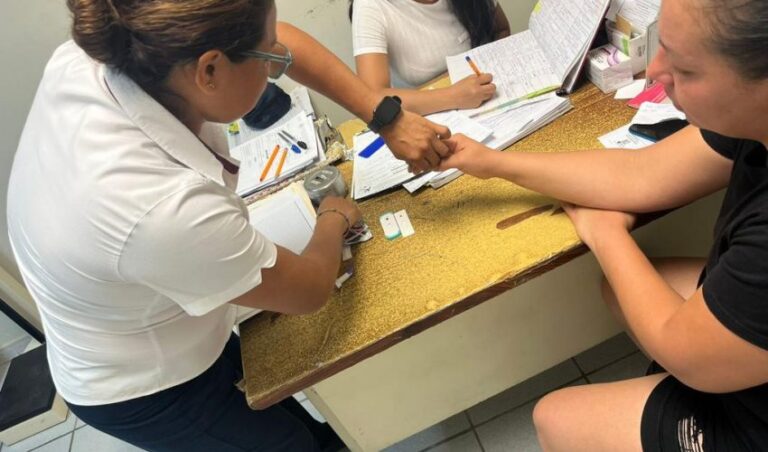 SST-074-2023.-Realiza-Secretaria-de-Salud-busqueda-intencionada-de-casos-de-hepatitis-850x500