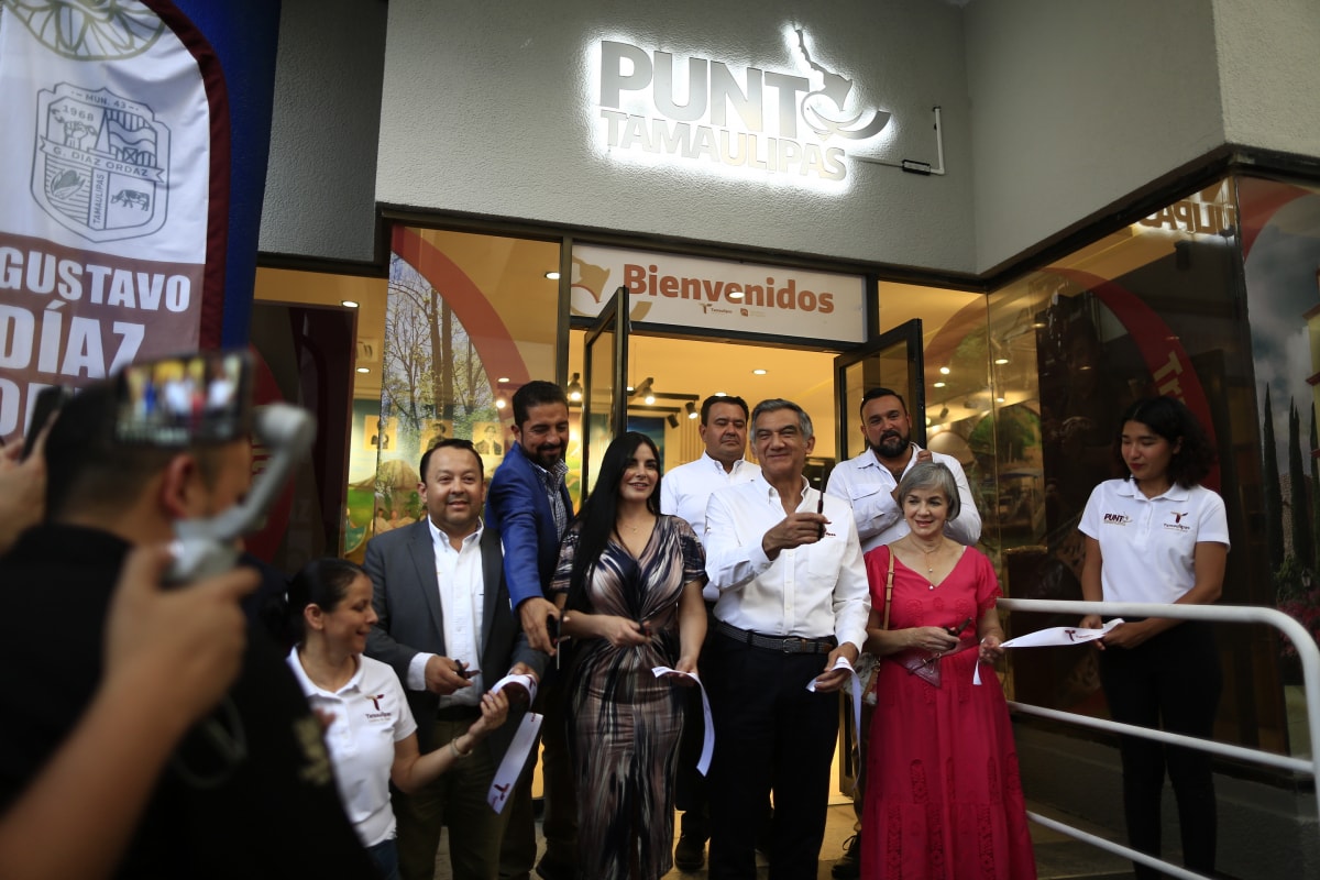 176-2023.-Punto-Tamaulipas-espacio-que-permite-conocer-bondades-de-los-43-municipios-Americo-Villarreal-1