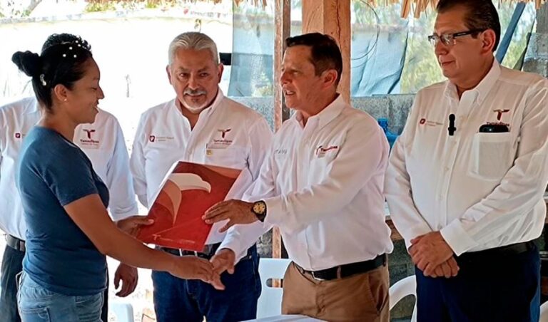 IVU-020-2023.-Lleva-ITAVU-seguridad-juridica-a-familias-de-Nuevo-Morelos-2-850x500