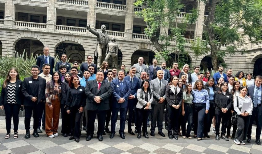 SET-070-2023.-Estudian-jovenes-tamaulipecos-en-Francia-con-Beca-MEXPROTEC-2-850x500