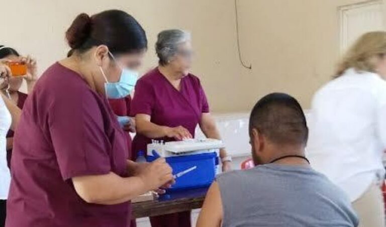 SSP-057-2023.-Aplican-refuerzo-de-vacuna-contra-COVID-19-en-CEDES-Reynosa-1-850x500