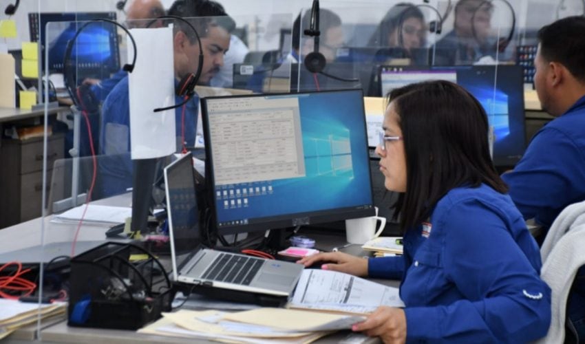 STR-115-2023.-En-Nuevo-Laredo-el-gobierno-estatal-ofrece-un-entorno-de-confianza-para-la-inversion-y-el-empleo-Secretaria-del-Trabajo-1-850x500