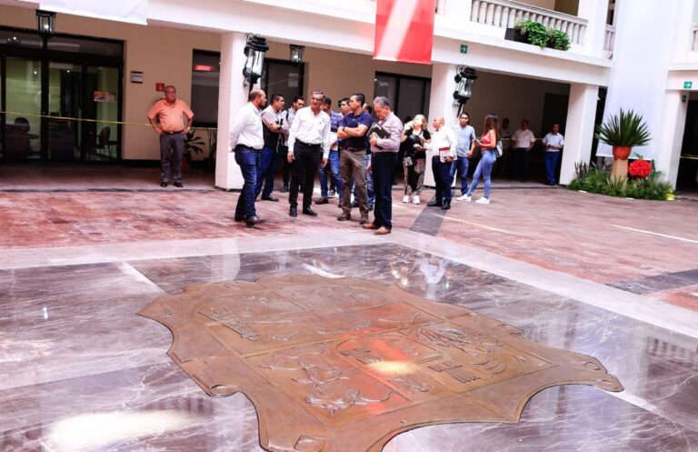 205-2023.-Invita-Americo-a-fiestas-de-la-independencia-3