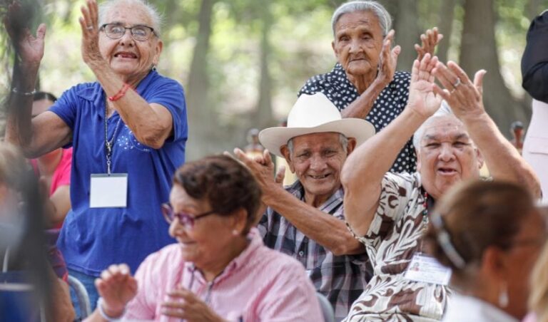 DIF-119-2023.-Realiza-DIF-Tamaulipas-convivencia-regional-por-festividades-del-mes-del-adulto-mayor-5-850x500