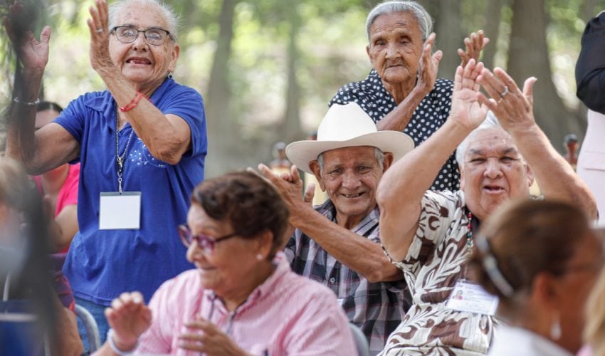 DIF-119-2023.-Realiza-DIF-Tamaulipas-convivencia-regional-por-festividades-del-mes-del-adulto-mayor-5-850x500