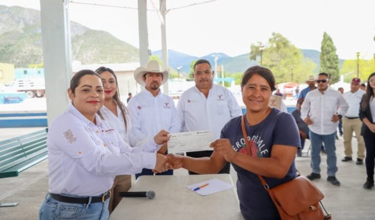 SBS-016-2023.-Lleva-SEBIEN-apoyo-a-beneficiarios-del-programa-Empleando-Bienestar-en-Bustamante-4-850x500