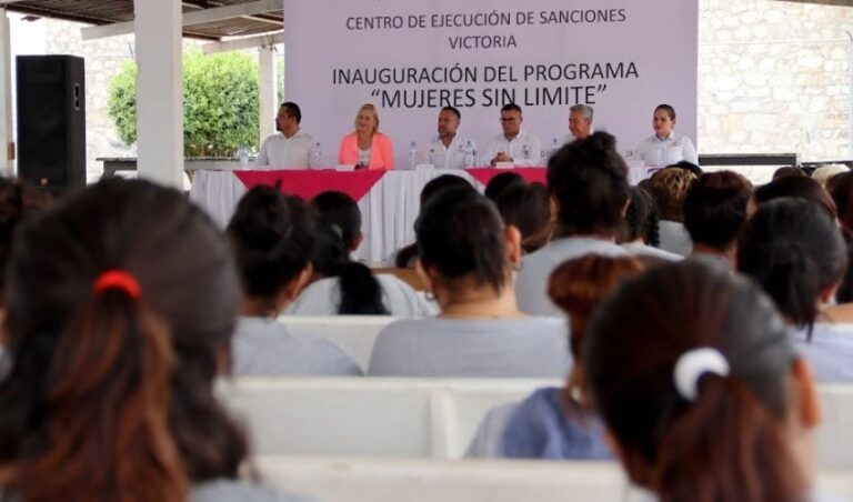 SSP-066-2023.-Arranca-en-CEDES-Victoria-Programa-Mujeres-sin-Limite-5-850x500