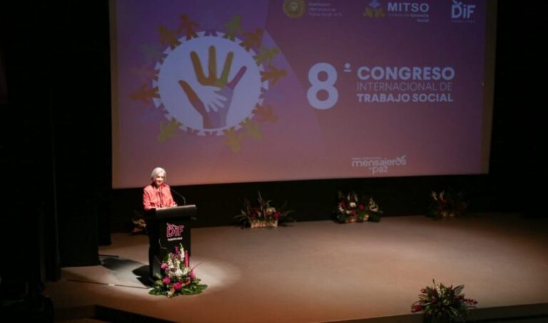 DIF-151-2023.-Inaugura-Maria-de-Villarreal-el-8°-Congreso-Internacional-de-Trabajo-Social-s-2-850x500
