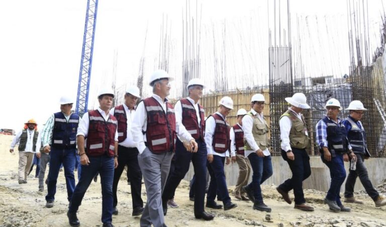 278-2023.-Anuncia-Americo-basificacion-de-mil-trabajadores-del-sector-salud-en-Tamaulipas-5-850x500