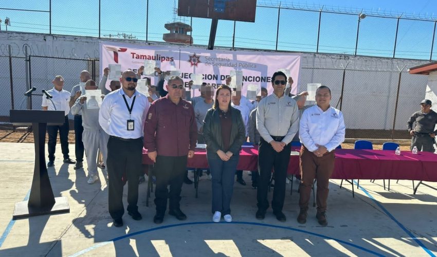 SSP-140-2023.-Reciben-constancias-de-capacitacion-laboral-PPLs-2-850x500