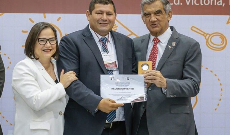 SET-001-2024.-15-meses-de-avances-y-resultados-para-el-magisterio-tamaulipeco-con-el-Dr.-Americo-Villarreal-7-850x500