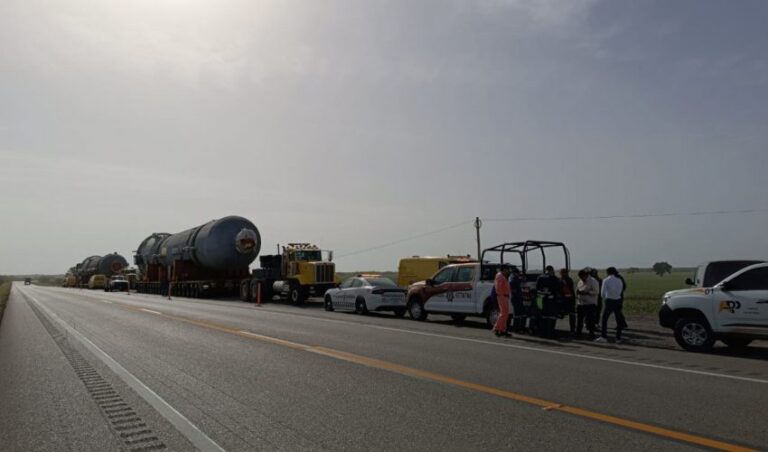 SSP-008-2024.-Alerta-circulacion-cerrada-en-Carretera-Federal-81-por-traslado-de-calderas-3-850x500
