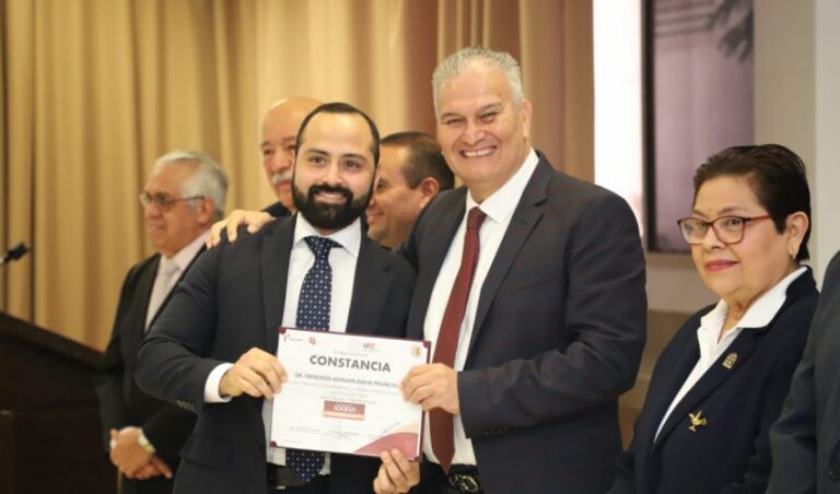 SST-022-2024.-Entrega-Gobierno-de-la-Transformacion-generacion-de-nuevos-especialistas-2-850x500