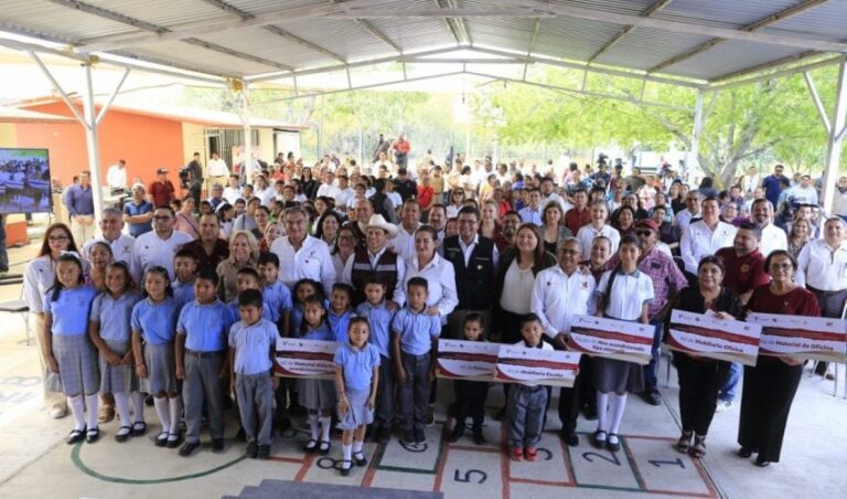 044-2024.-Americo-pone-en-marcha-internet-satelital-para-escuelas-de-zonas-rurales-10-850x500