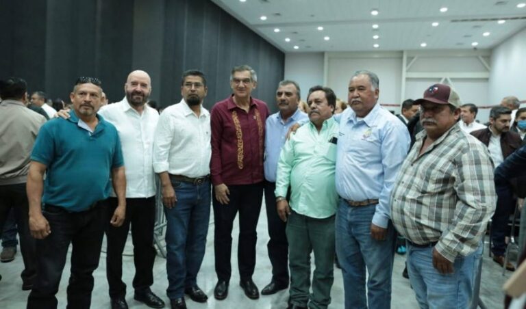 062-2024.-Llama-Americo-a-trabajar-en-unidad-y-a-cuidar-el-agua-9-850x500