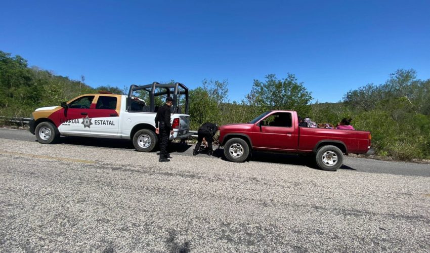 SSP-095-2024.-Guardia-Estatal-brinda-apoyo-a-automovilistas-en-su-transito-por-Tamaulipas-1-850x500