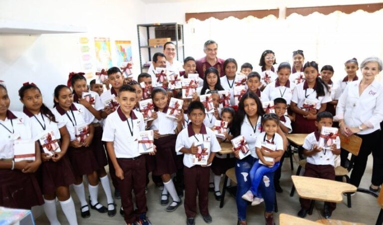 108-2024.-Pone-en-marcha-Americo-ciclo-escolar-2024-2025-mas-de-340-mdp-en-apoyos-educativos-1-850x500