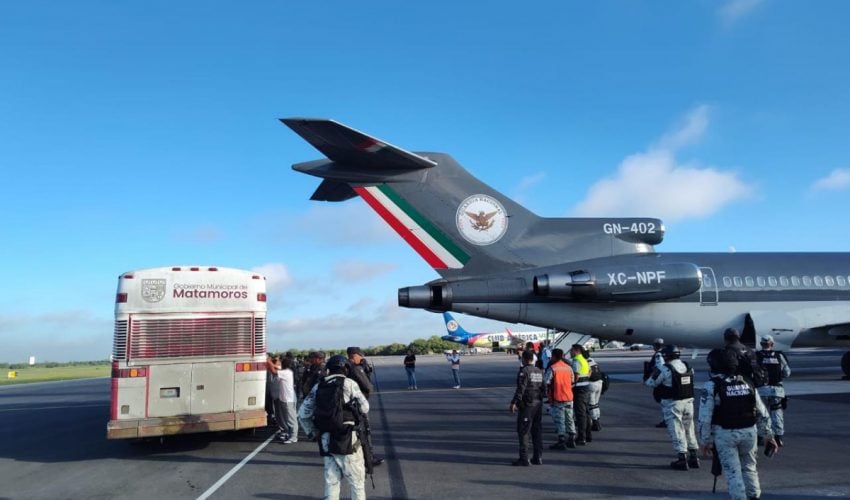 SSP-120-2024.-Trasladan-desde-CEDES-de-Tamaulipas-a-68-personas-privadas-de-la-libertad-a-CEFERESOS-1-850x500