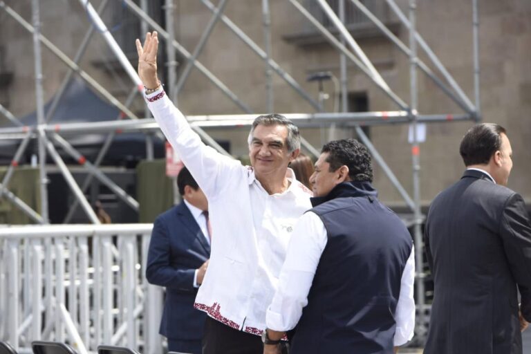 112-2024.-Asiste-Americo-Villarreal-al-sexto-informe-de-gobierno-del-presidente-Lopez-Obrador-5