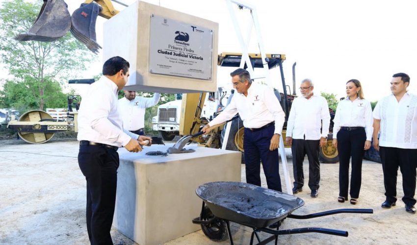 145-2024.-Coloca-Americo-Villarreal-primera-piedra-de-la-Ciudad-Judicial-en-Victoria-16-850x500