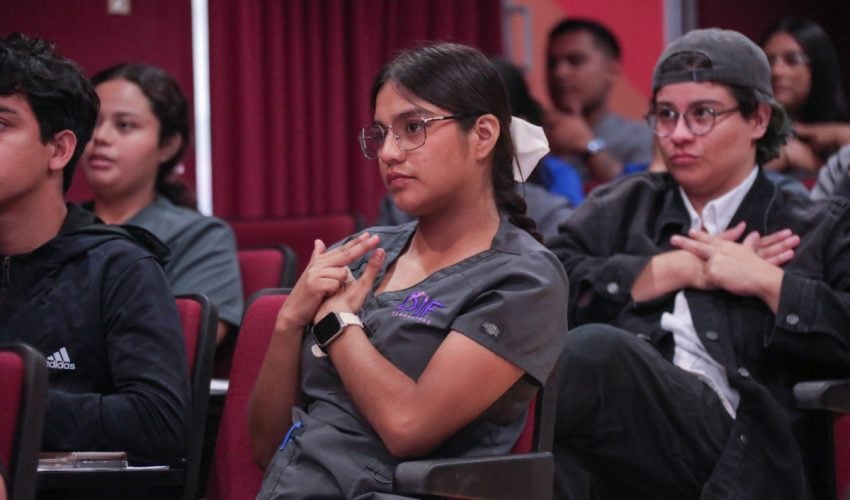 DIF-070-2024.-Capacita-DIF-Tamaulipas-a-su-personal-en-Lengua-de-Senas-Mexicana-3-850x500