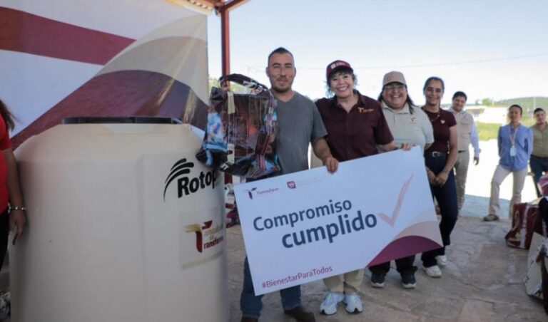 Lleva-SEBIEN-apoyos-a-familias-de-San-Nicolas-4-850x500