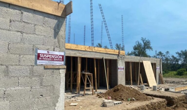 SDU-059-2024.-Suspende-la-PAUT-construccion-en-fraccionamiento-irregular-de-Ciudad-Madero-2-850x500