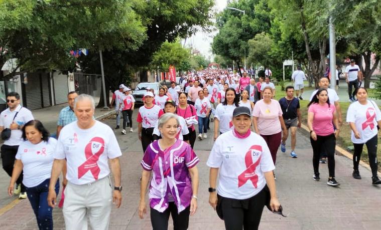 SST-102-2024.-Conmemoran-Dia-Internacional-contra-el-Cancer-de-Mama-con-Caminata-Rosa-1