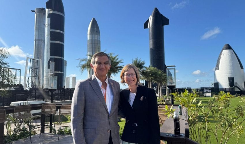171-2024.-Visita-gobernador-Americo-Villarreal-empresa-SpaceX-en-Texas-850x500