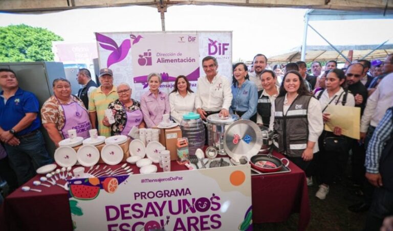 DIF-079-2024.-Llevan-Americo-y-Maria-la-brigada-Transformando-Familias-a-San-Fernando-6-850x500