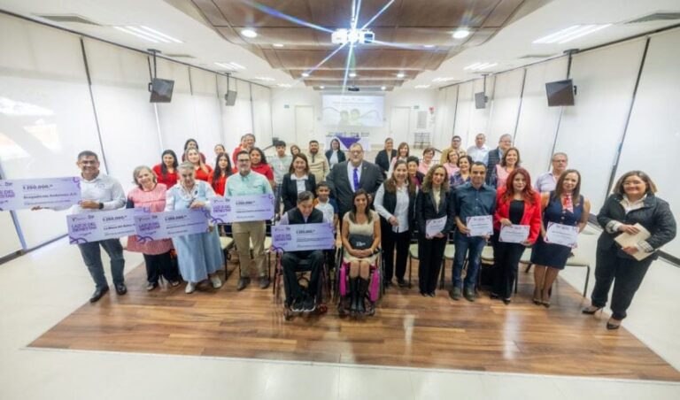 DIF-091-2024.-Premia-DIF-Tamaulipas-a-las-organizaciones-ganadoras-de-la-convocatoria-Lazos-del-Bienestar-2024-3-850x500