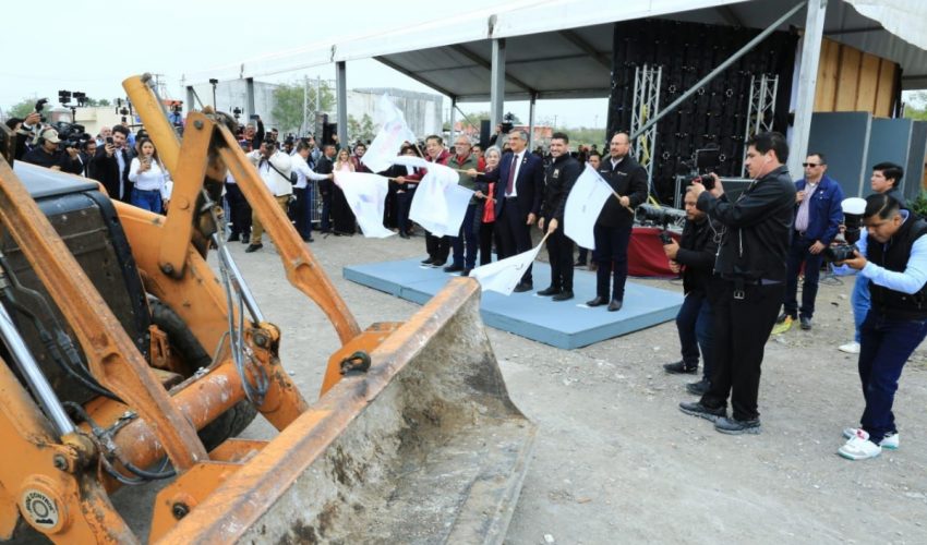 026-2025.-Asiste-Americo-al-199-aniversario-de-Matamoros-entrega-obras-y-patrullas-1-850x500