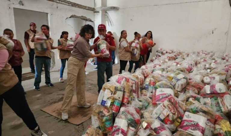 088-2025.-Entregan-Estado-y-Federacion-mas-de-16-mil-apoyos-a-damnificados-en-Reynosa-5-850x500