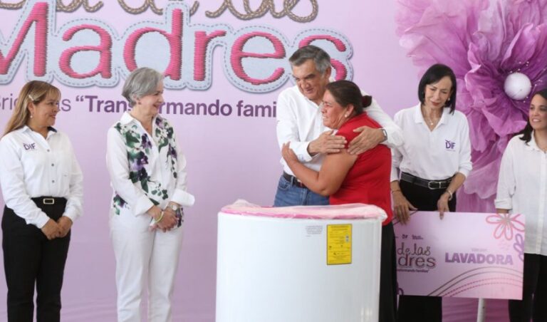 DIF-048-2025.-Americo-y-Maria-ponen-en-marcha-la-Ruta-del-Apapacho-5-850x500