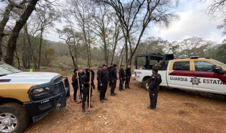 SSP-164-2025.-A-traves-del-Plan-Tamaulipas-se-suma-Guardia-Estatal-al-combate-del-incendio-forestal-en-la-Biosfera-El-Cielo-3-850x500
